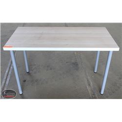 BAILIFF SEIZURE LIGHT BROWN / CREAM VENEER TABLE