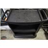 Image 1 : BAILIFF SEIZURE RUBBERMAID 3-TIER SERVICE CART