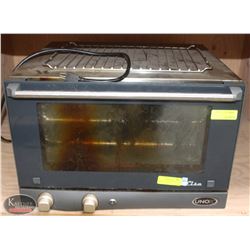 LISA UNOX COUNTERTOP ELECTRIC OVEN W/ OVEN RACKS