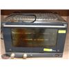 Image 1 : LISA UNOX COUNTERTOP ELECTRIC OVEN W/ OVEN RACKS