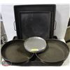 Image 1 : LOT OF ASSORTED COMMERCIAL BAKING PANS