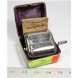 VINTAGE TWIN PLEX RAZOR BLADE SHARPENER WITH CASE