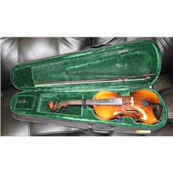 STRADIVARIUS COPY VIOLIN W/BAG AND CASE