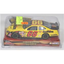 1:24 DIE CAST NASCAR #66 GREG BIFFLE