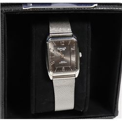 NEW OMAX LADIES WATCH W/GIFT BOX