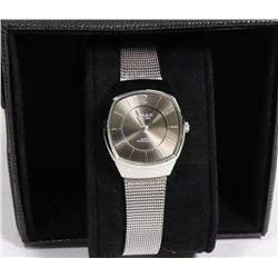 NEW OMAX LADIES WATCH W/ GIFT BOX