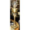 Image 1 : ANTIQUE BANQUET LAMP