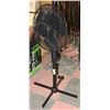 Image 1 : BLACK FLOOR FAN - 3 SPEEDS, ROTATION,
