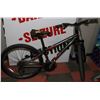 Image 1 : TREK 820 MOUNTAIN BIKE 21 SPEED
