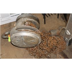 CYCLONE MODEL M 1 1/2 TON ALUMINIUM CHAINFALL.