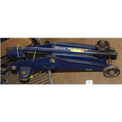 3 TON FLOOR JACK WITH EXTENTION PAD AND STAMPS