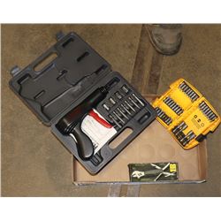 DEWALT SCREW MULTI BITS WITH MAGNETIC EXTIONS,