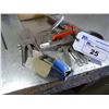 Image 1 : LOT OF STAPLERS AND STAPLES