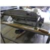 Image 1 : TABLE TOP 30" BAR FOLDER