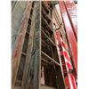 Image 1 : 10' WOOD STEP LADDER