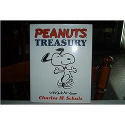 Peanuts Treasury - Charles M. Schulz #862830