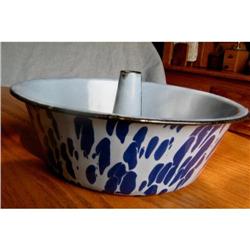 Antique Graniteware Funnel Cake Pan #863005