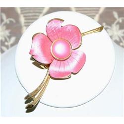 Fabulous Pink Enameled Vintage Brooch #863041