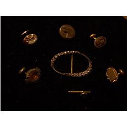 Lot of 7 items from the #863150