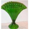 Image 1 : Green Footed Depression Glass Fan Vase #863339