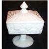 Image 1 : Quilted Milk Glass Footed Covered Candy #863364