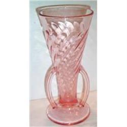 Pink DepressionTwisted Optic Footed Vase #863365