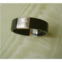 ESTATE BLACK JADE & 14K Y GOLD BANGLE #878747