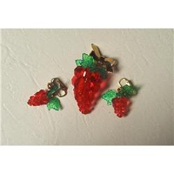 Jewelry-Ruby Red Jelly Belly Brooch & Earrings #916421