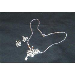 Rhodium Plated Demi-Parue Necklace/Earrings #916462