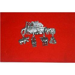 JJ Signed Brooch/Pin/Noah's Ark #916514