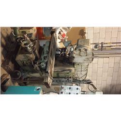 JAFO Milling Machine with motorized RAM and automatic Feed (Table 12"1/2 x 59"1/2)