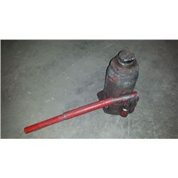 Industrial Jack (works but needs oil)