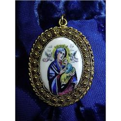 A NICE  MADONA & SON, PAINTED PENDANT #857819