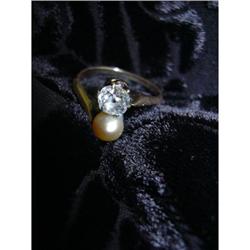 GREAT ANTIQUE VICTORIAN RING W/ DIAMOND & PEARL #864007