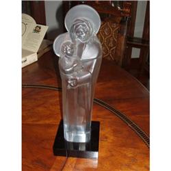 RARE LALIQUE PARIS MADONNA WITH CHILD ON PLINTH #864021