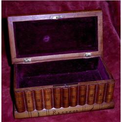 Jewelbox with secret compartment #882727