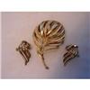 Trifari Gold Demi-Parure brooch earrings #898344