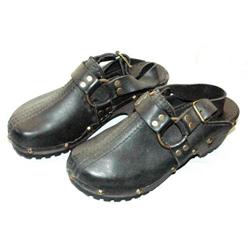 Studs, Belted, Harness Black Leather Frye Clogs #902195