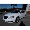 Image 1 : C6 --  2013 CHRYSLER 200 , White , 231316  KM's