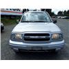 Image 8 : C4 --  2002 CHEVROLET TRACKER , Silver , 96225  KM's