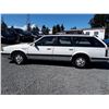 Image 8 : B2 --  1989 OLDSMOBILE CUTLASS CRUISER SL , White , 101122  KM's