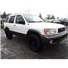 Image 3 : A12D --  2000 NISSAN PATHFINDER LE , White , 342200  KM's
