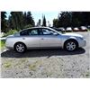 Image 4 : C3 --  2006 NISSAN ALTIMA S , Grey , 171204  KM's