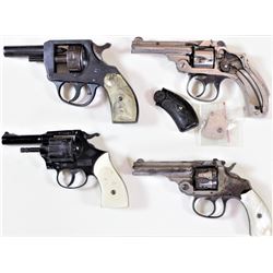 Collection of 4 includes 1) Antique S&W safety hammerless .32 cal Lemon squeezer revolver nickel fin