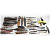 Image 1 : Collection of 32 misc. knives.