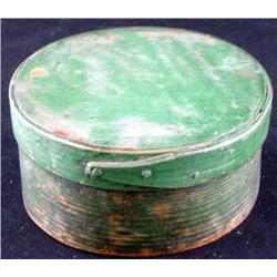 Green Shaker Box, Period Piece