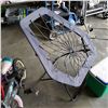Image 2 : BUNGEE LAWN CHAIR AND COOLER