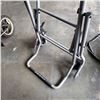 Image 2 : FOLDING ROLLING TABLE SAW STAND