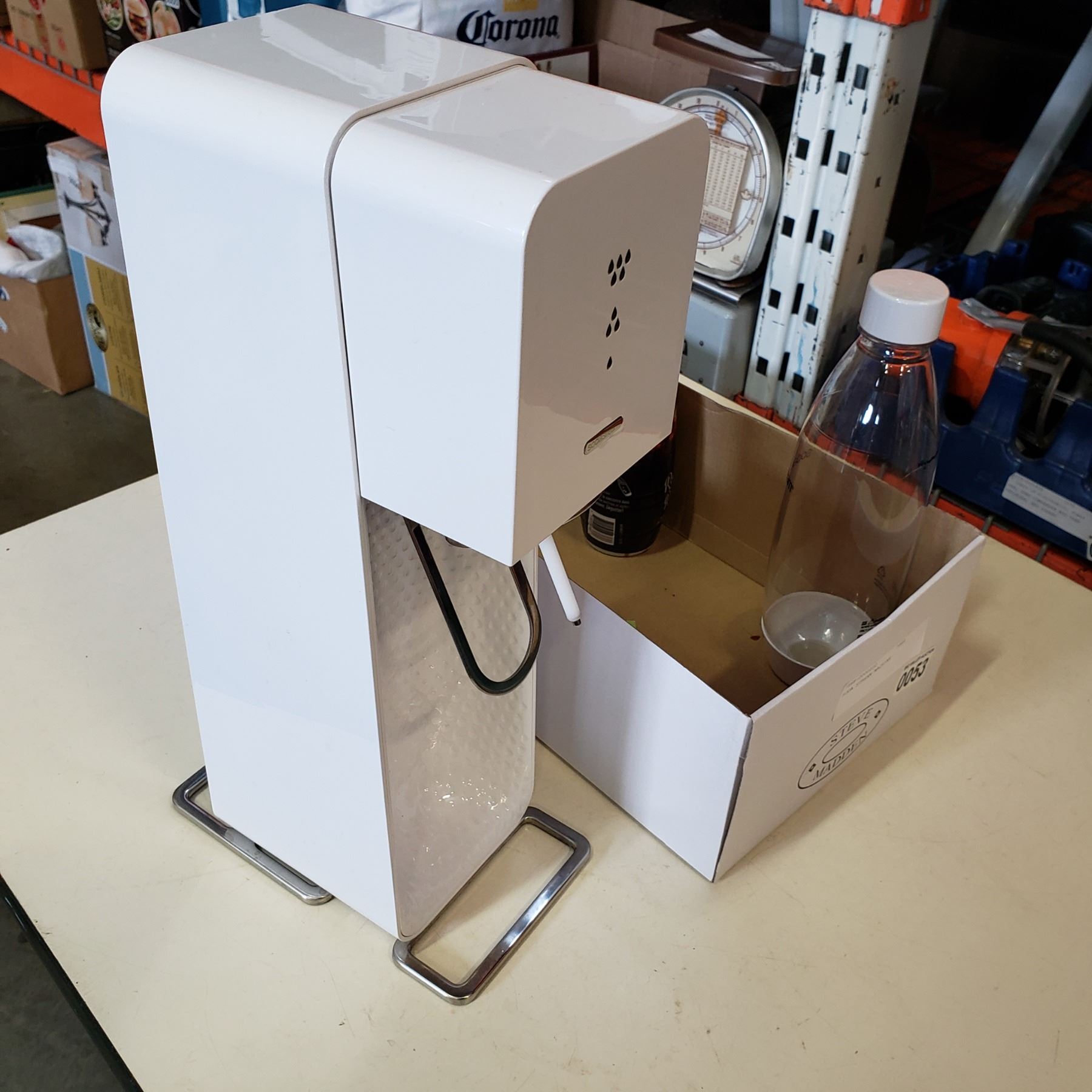SODA STREAM MACHINE - Big Valley Auction