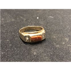 10K MEN'S RING WITH STONES